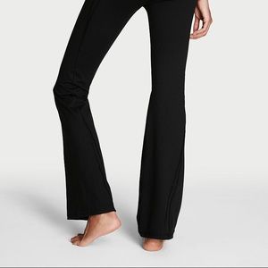 Victoria Sport Knockout Pant